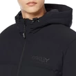 Oakley TNP DWR Insulated Jacket kapucnis kabát Blackout Oakley TNP DWR Insulated Jacket kapucnis kabát Blackout