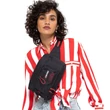 Eastpak x Stranger Things Dallas övtáska Stease Black