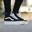 Vans Sk8-Hi Platform 2 cipő Black White Vans Sk8-Hi Platform 2 cipő Black White
